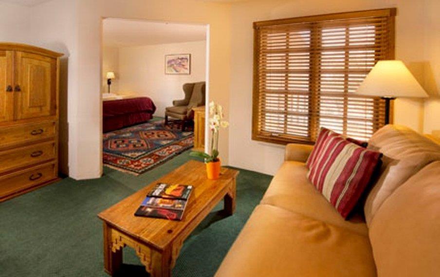 Hotel Santa Fe Room photo